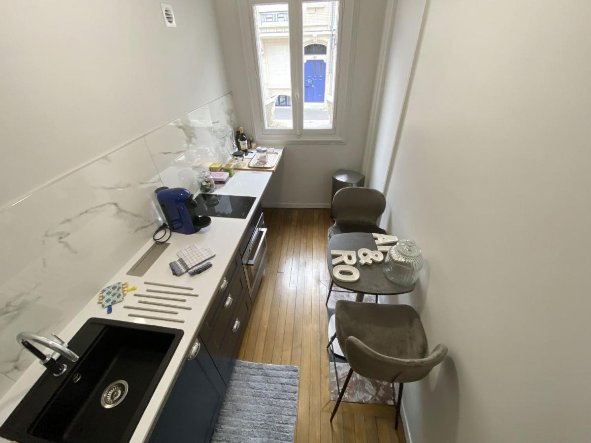 Le Clovis Suites Spa Sauna Reims Kültér fotó