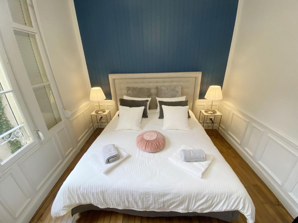 Le Clovis Suites Spa Sauna Reims Kültér fotó