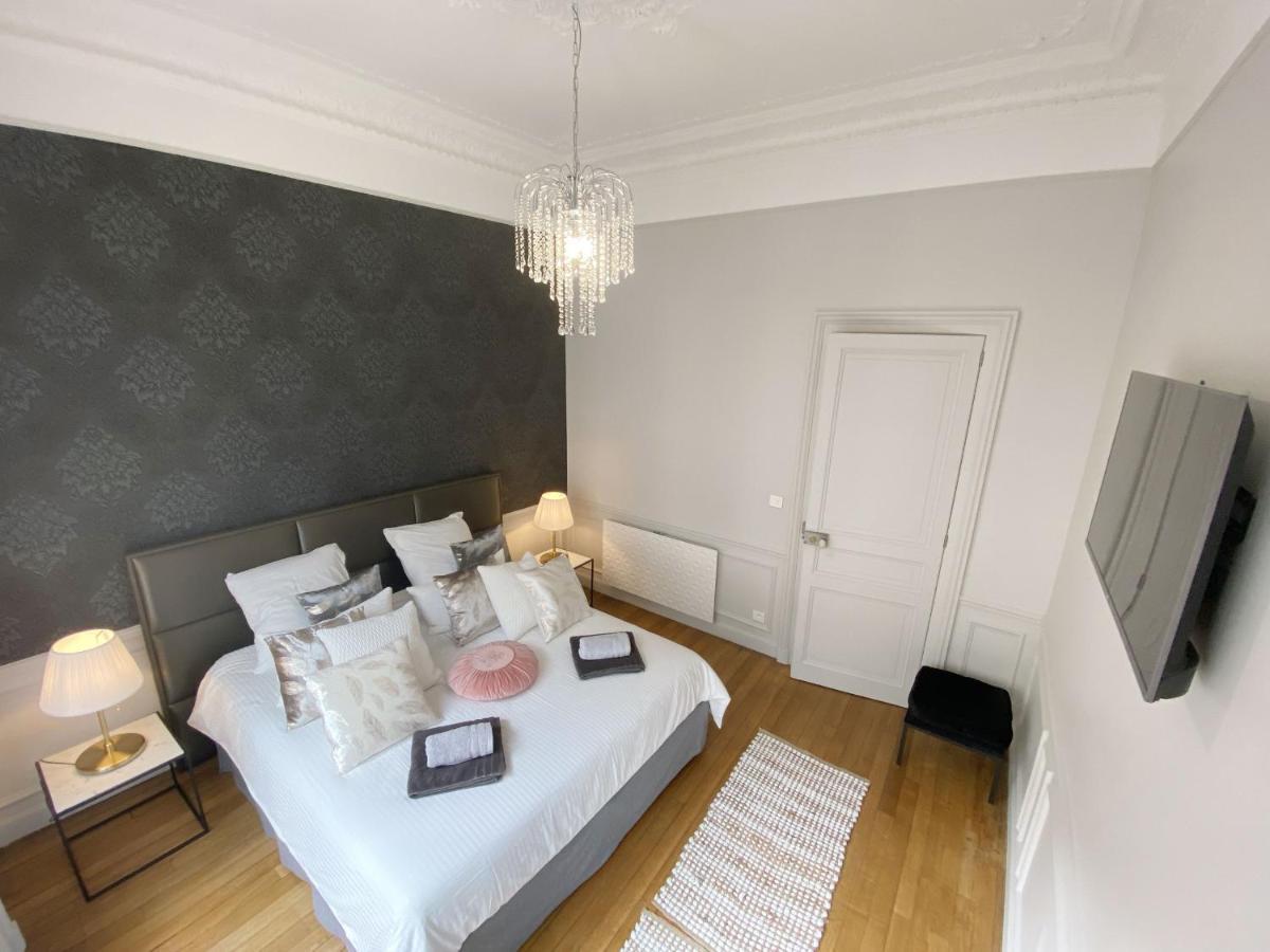 Le Clovis Suites Spa Sauna Reims Kültér fotó